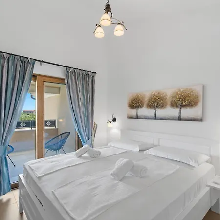 וילה San Antonio With Private Pool In Novigrad *